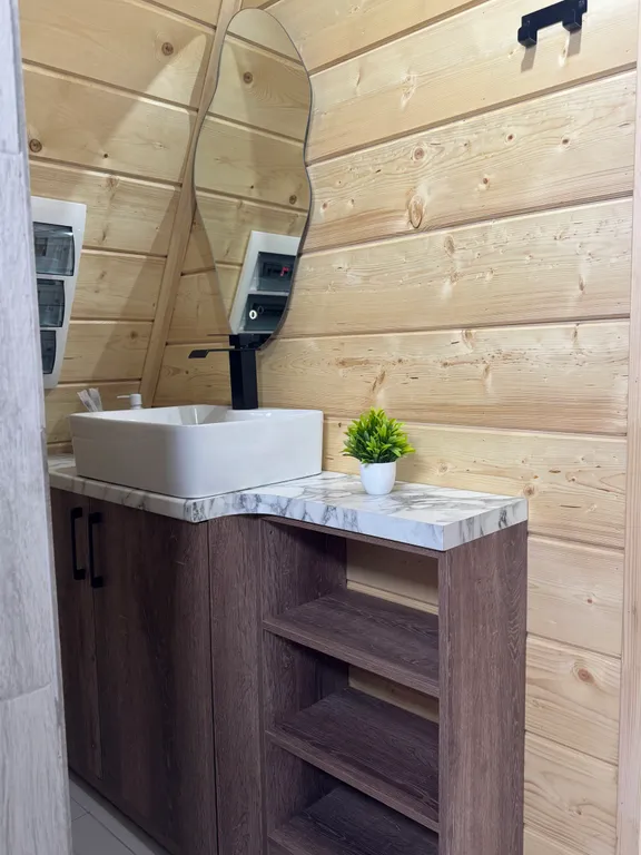 Дом с баней и чаном