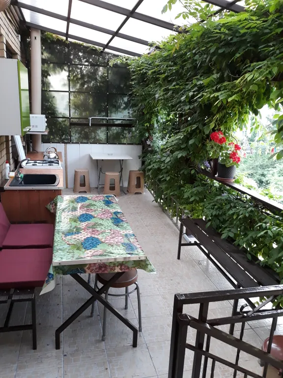 Целый этаж в доме из 4 комнат