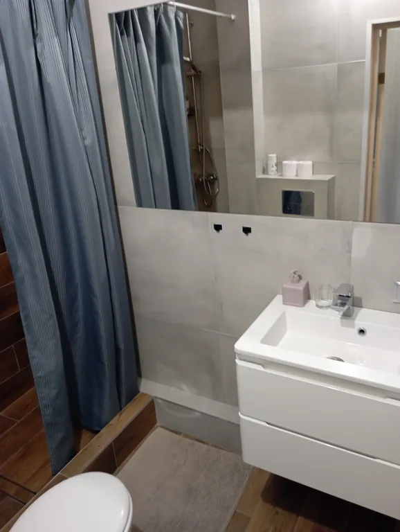 Квартира Квартира на тихой зелёной улице в центре у зоопарка — Калининград