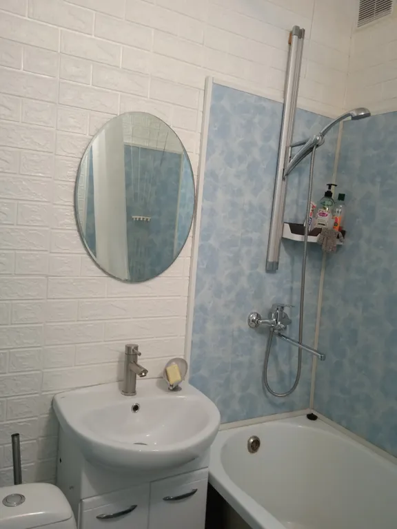 Свободная квартира в центре левого берега