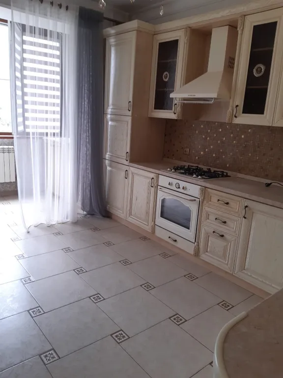 Квартира в центре города, рядом с морем