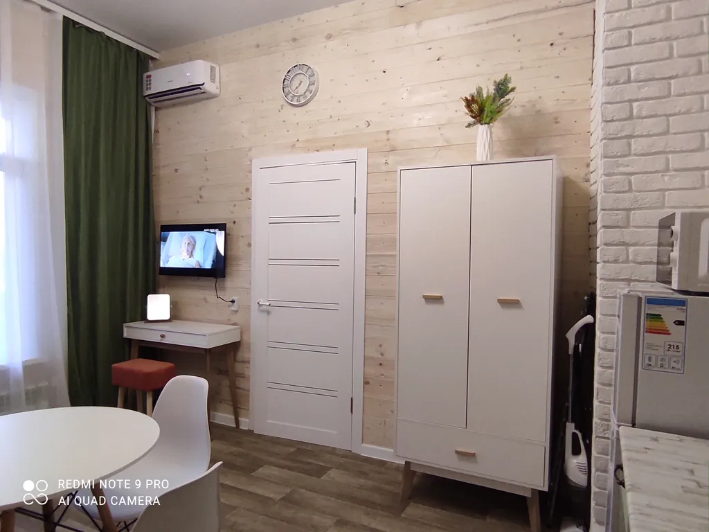 Уютная однокомнатная квартира у моря в центре Владивостока