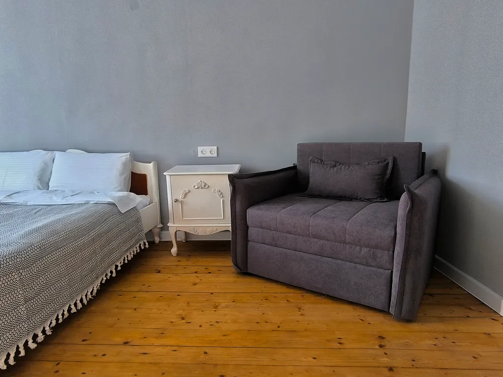 Апартаменты двухкомнатные у вокзала