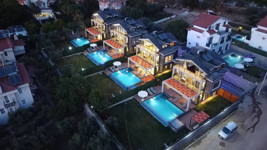 4-комнатный Дом