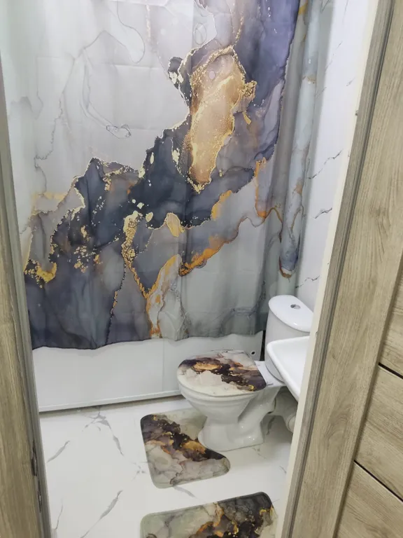 Светлая студия-2, расположенная вблизи аэропорта и ЖД вокзала Алматы-1