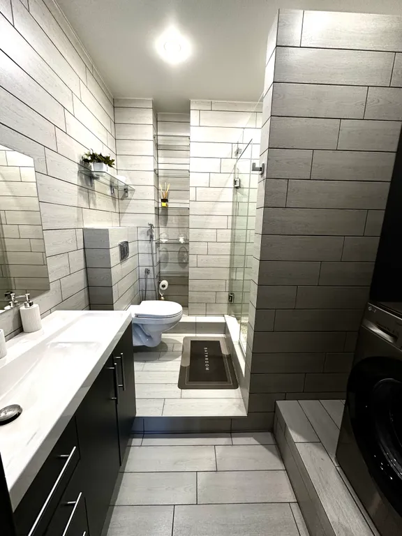 Двухкомнатная квартира в центре города, Российская, Набережная, Арбат