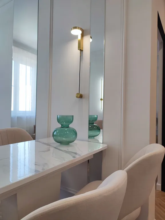 Современные, яркие апартаменты