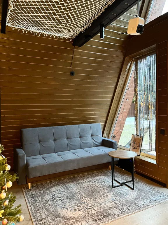 Уютный романтический домик А-фрейм