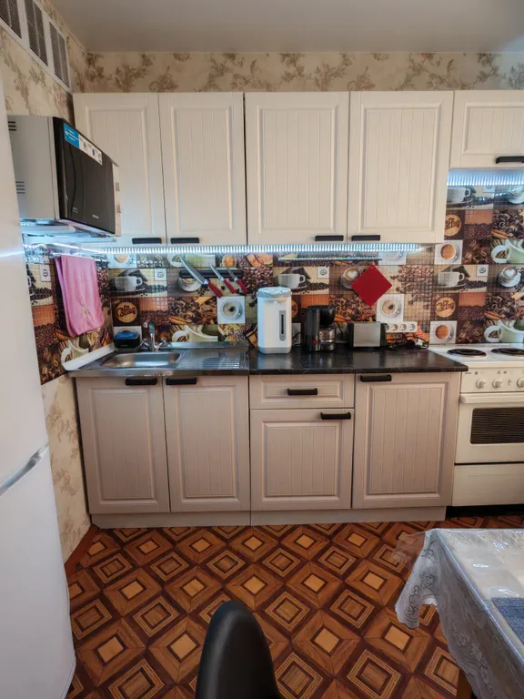 Светлая, уютная однокомнатная квартира в 10 минутах от источников ждет вас