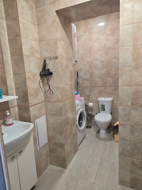 Комната в городке Олимпия