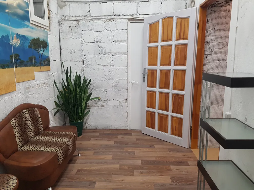 Уютный домик в зеленой зоне в центре