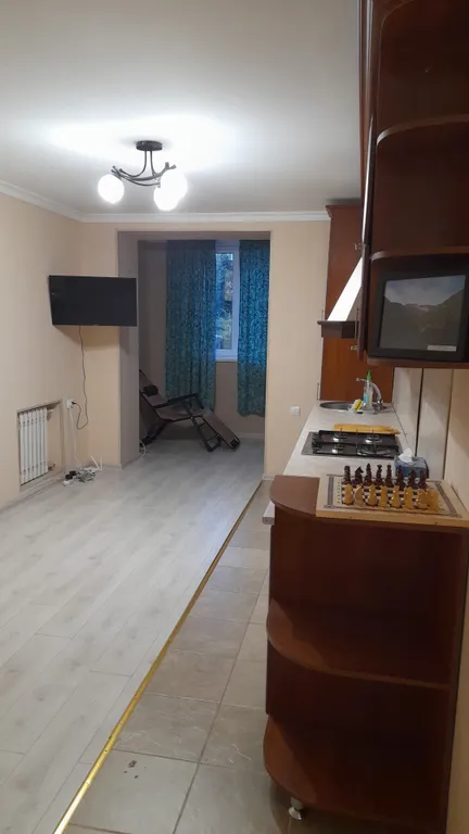 Уютная квартира с удобным выездом на ларс