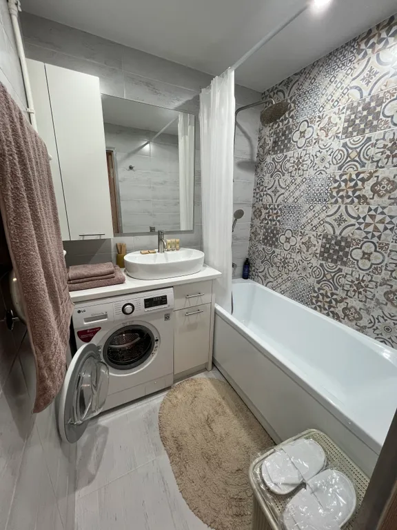 Квартира Светлая и уютная квартира — Лабинск