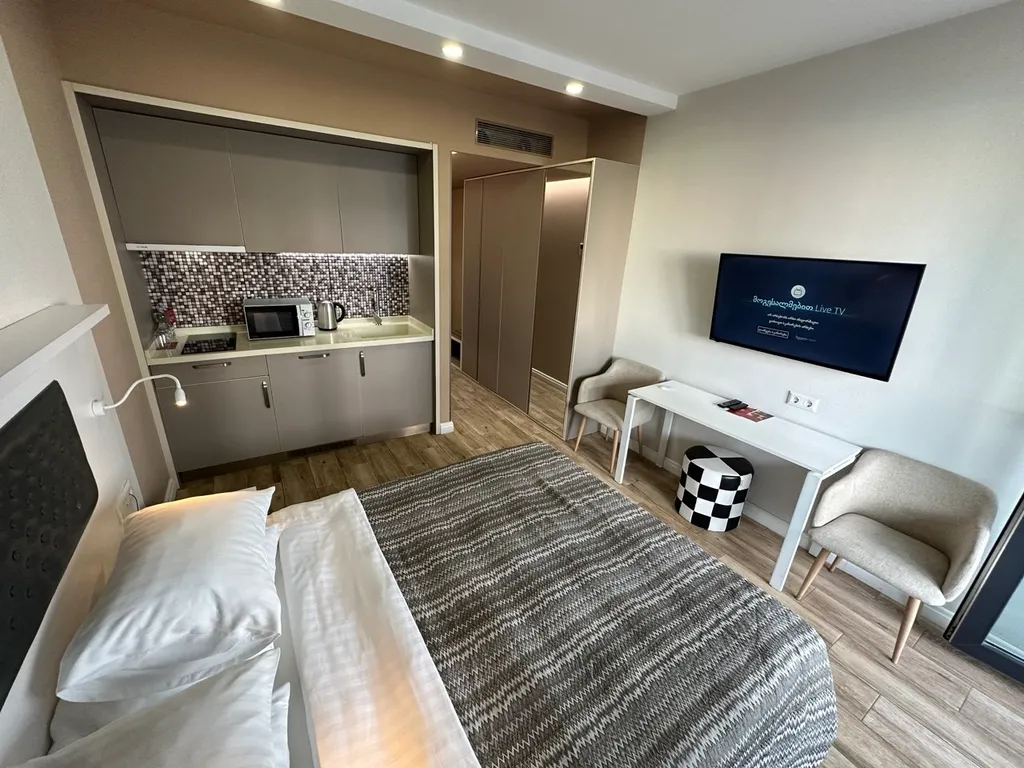 Квартира Апартаменты с видом на первой линии моря в 5* Апарт-отеле — Батуми