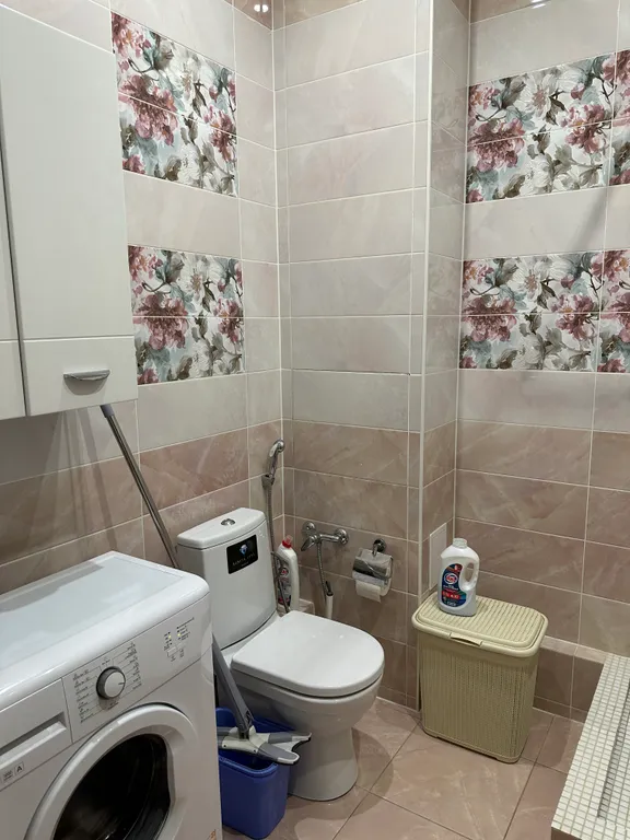 Комфортная современная квартира в центре города