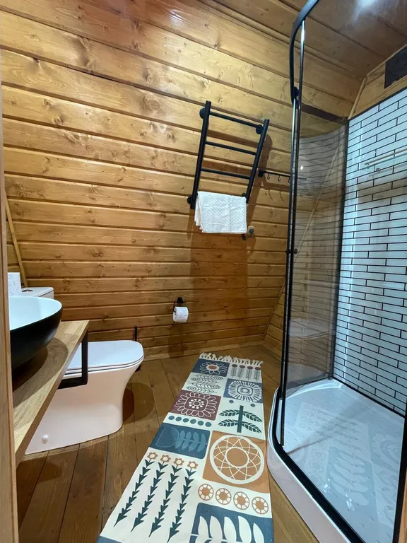 Средний домик в глэмпинге эко-ферма Гуляй поле