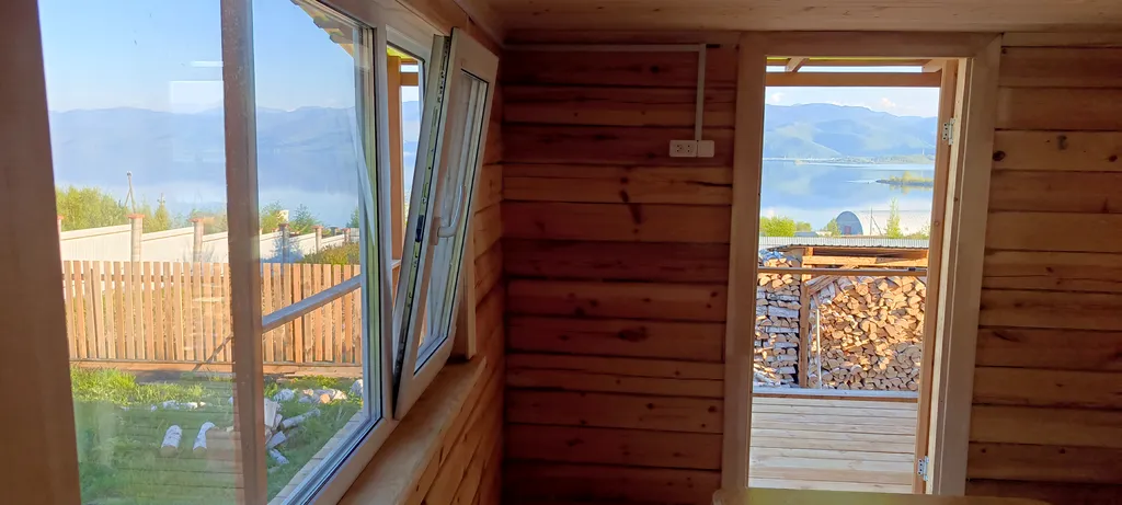 Дом с панорамным видом на Байкал