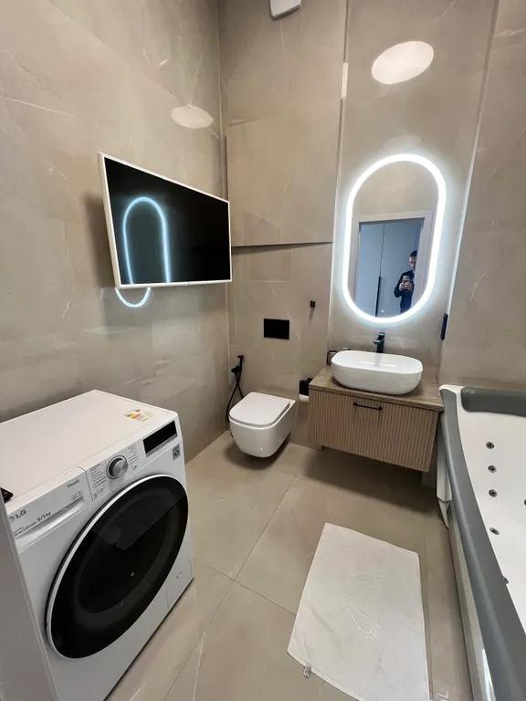 Лучший вид на город и джакузи