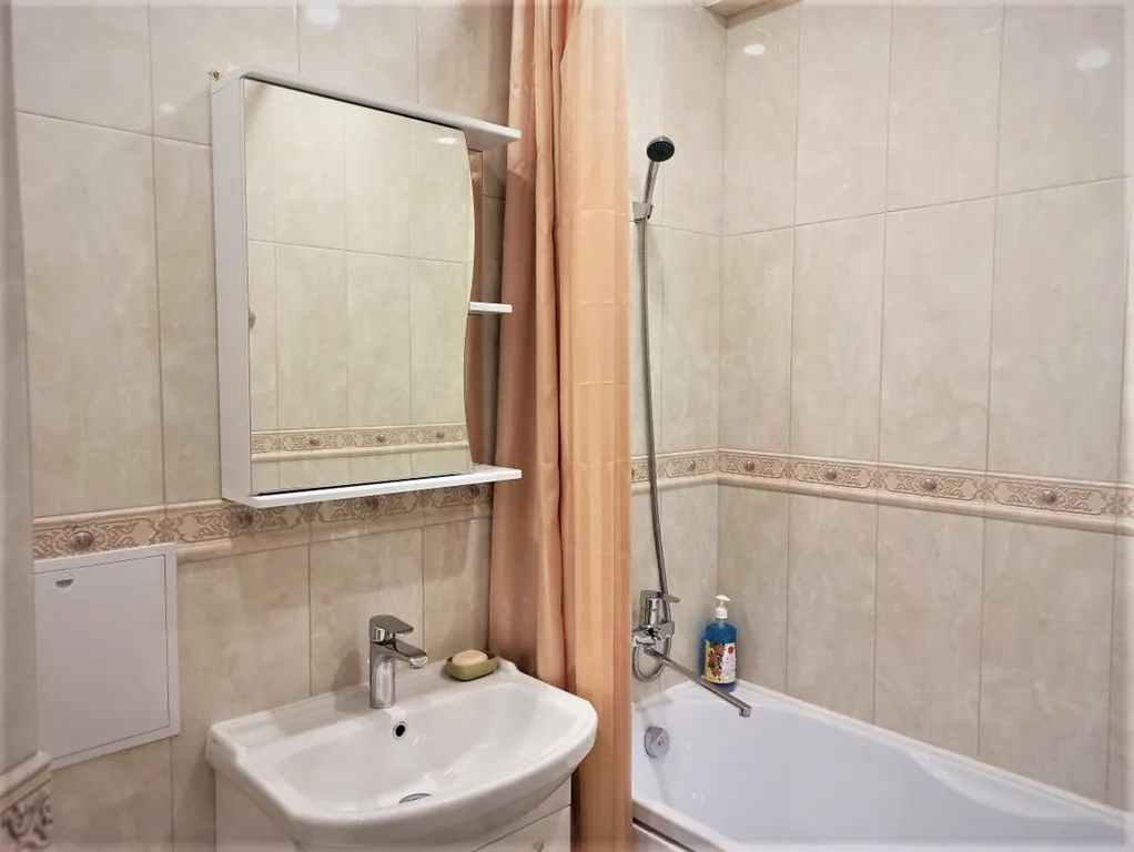 Анти-Отель на 2 чел. 1комн.кв. 10этаж, код-76