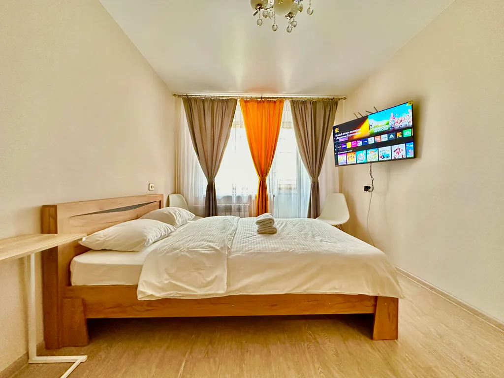 Квартира 1-комнатная , новые апартаменты, рядом с центром, смарт тв — аренда посуточно в Томск