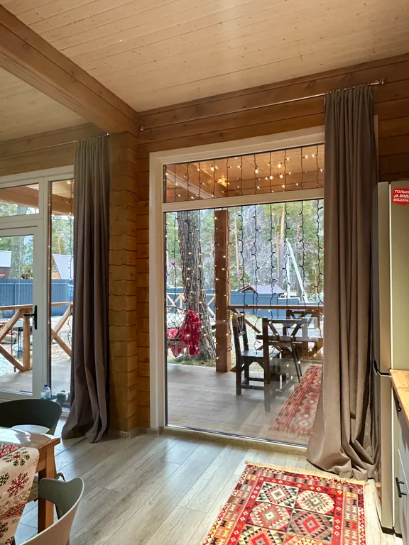 Новый круглогодичный коттедж из бруса на берегу Катуни