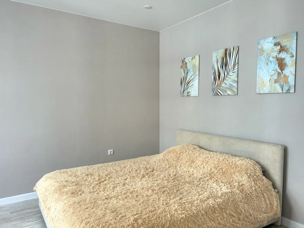 Квартира на 17 этаже у моста