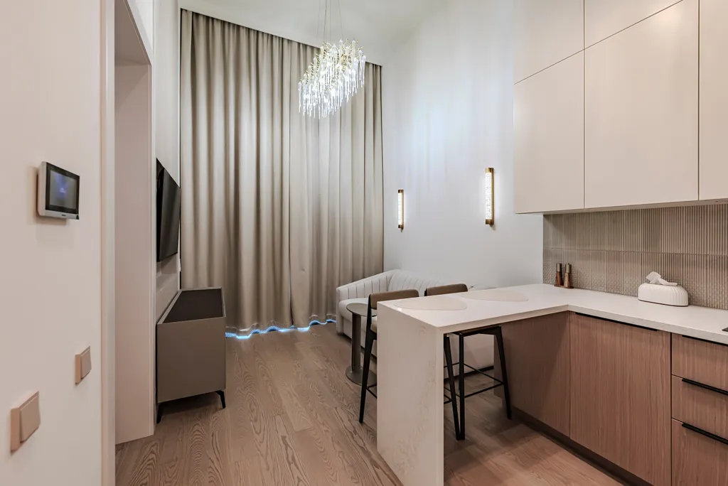 Стильный апартамент в элитном комплексе "Гранд Роял"