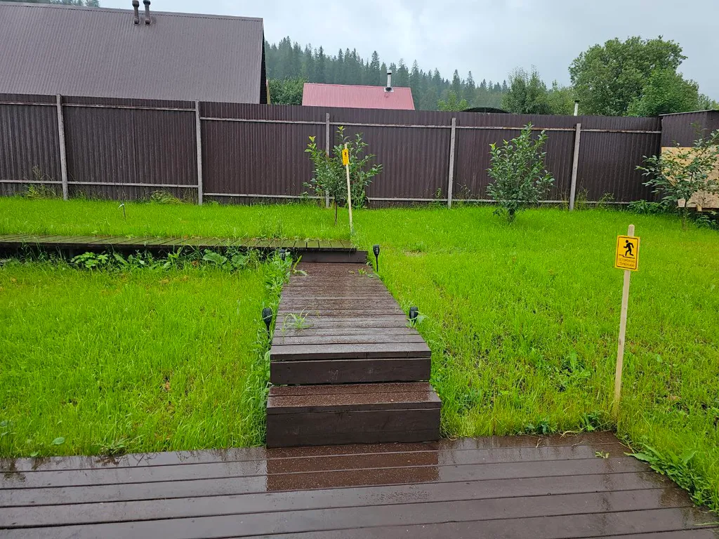 Шестиместный коттедж с изолированным участком 10 соток №2