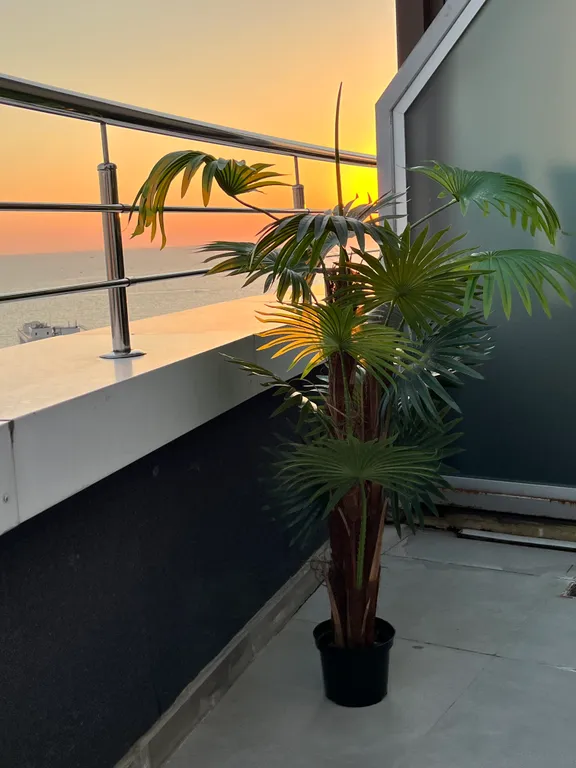 Видовая квартира на 21 этаже с огромным балконом