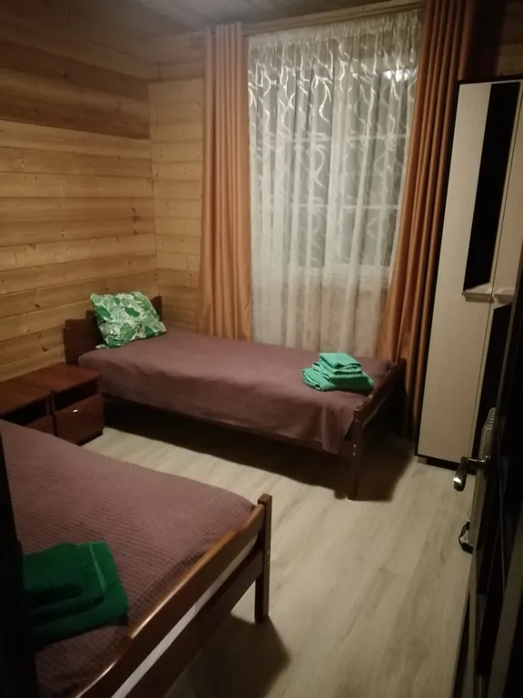 Дом в Заонежье с видом на озеро