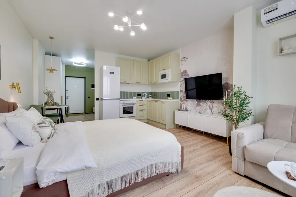 Студия на бульваре