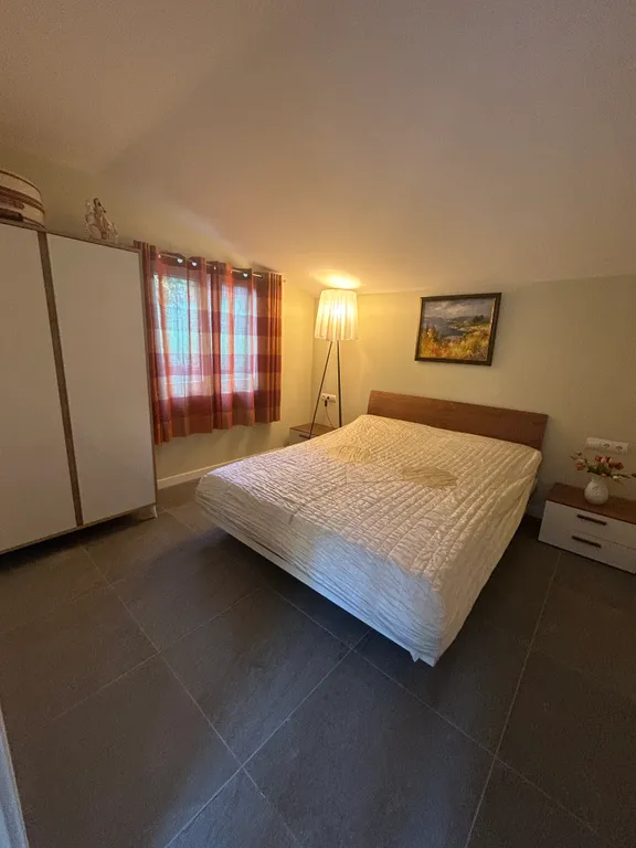 Новый дом Дения