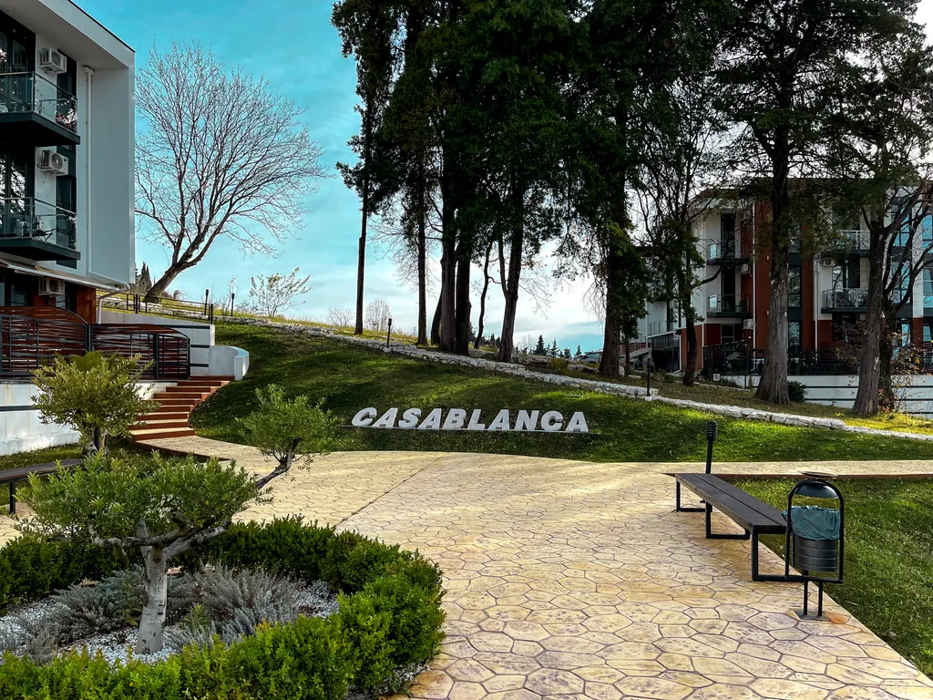 Квартира Уютные апартаменты-студия casablanca с видом на горы и море — Адлер