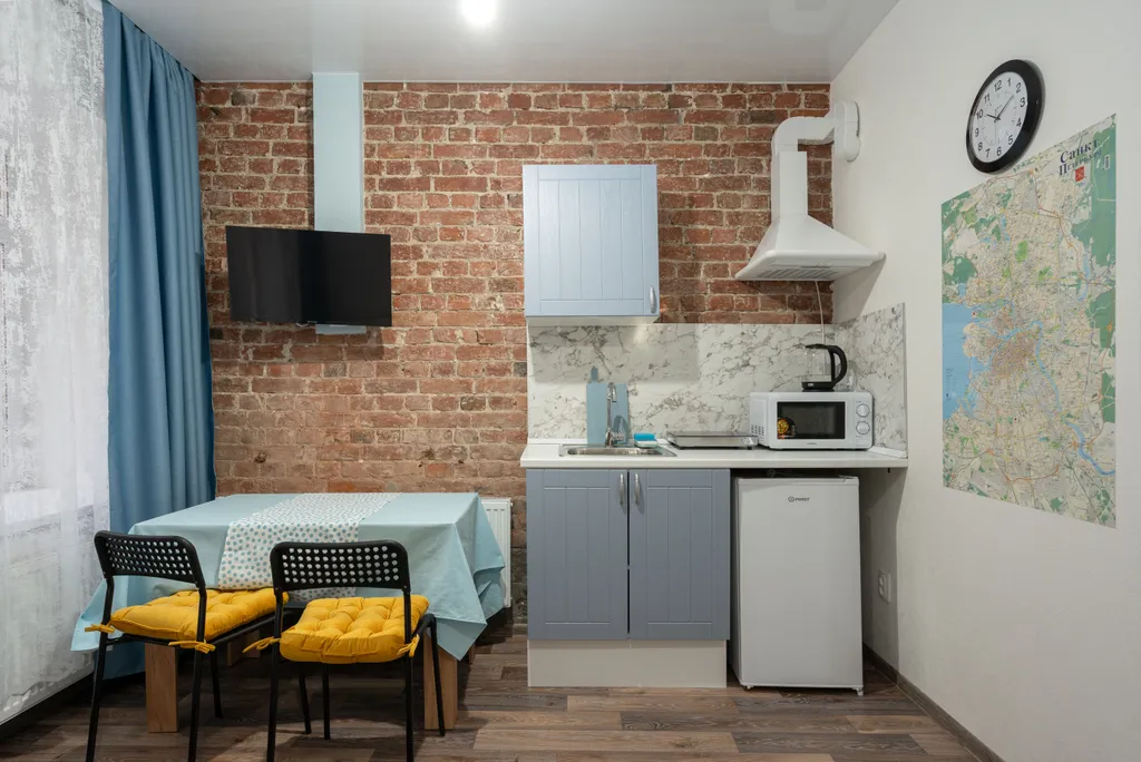 Студия у метро