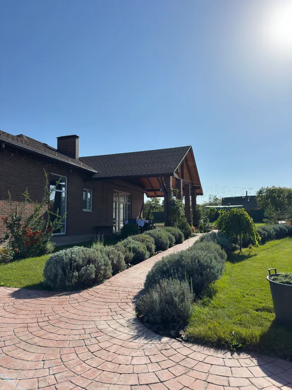 Villa Rai, уют и отдых в окружении дубового леса с теплым бассейном