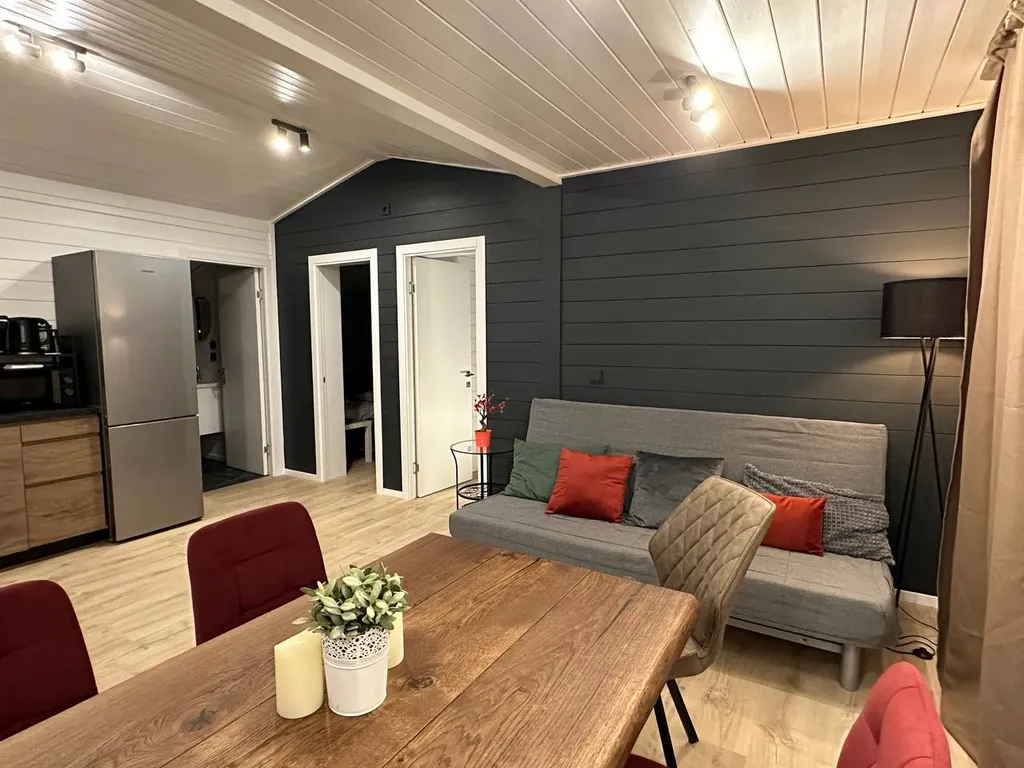 Дом Эльк - уютный коттедж с сауной на отдельном участке