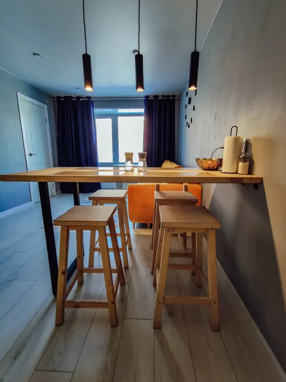 Уютная квартира в центре города с видом на гору