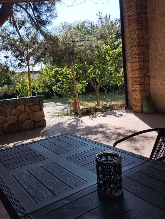 Дом 2 этажный на берегу моря