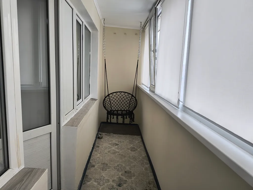 Apt у центрального стадиона