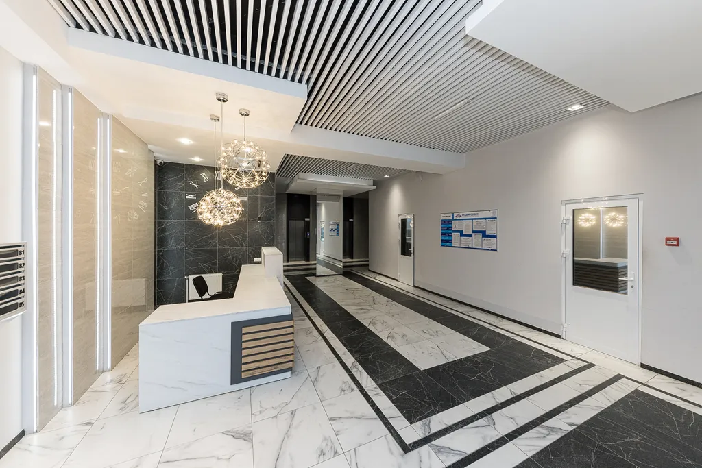 Квартира в центре с выходом на прогулочную набережной города