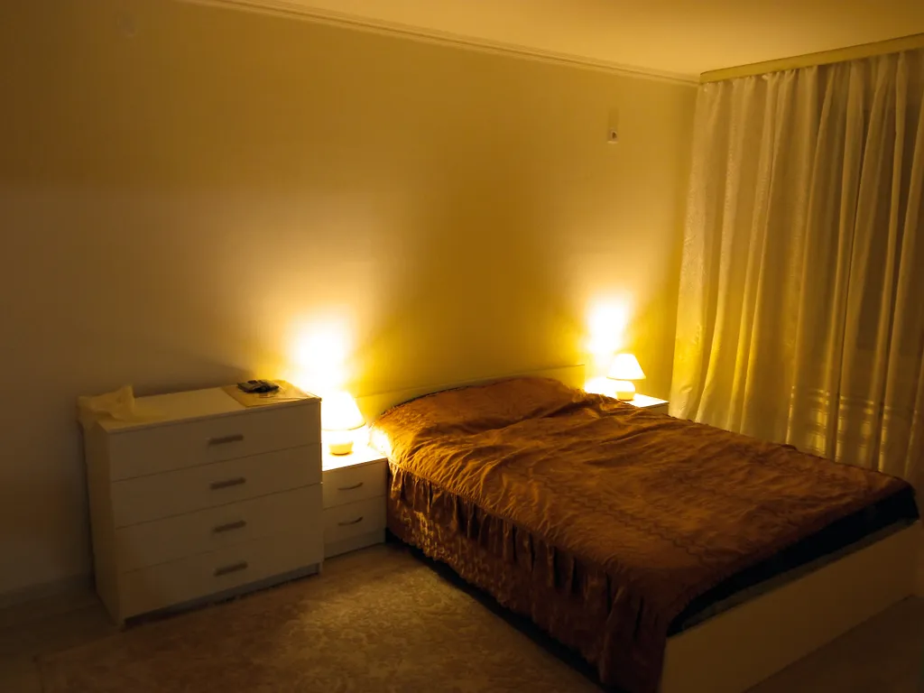 Новая 2-комнатная квартира в спальном районе — аренда посуточно в Калуга