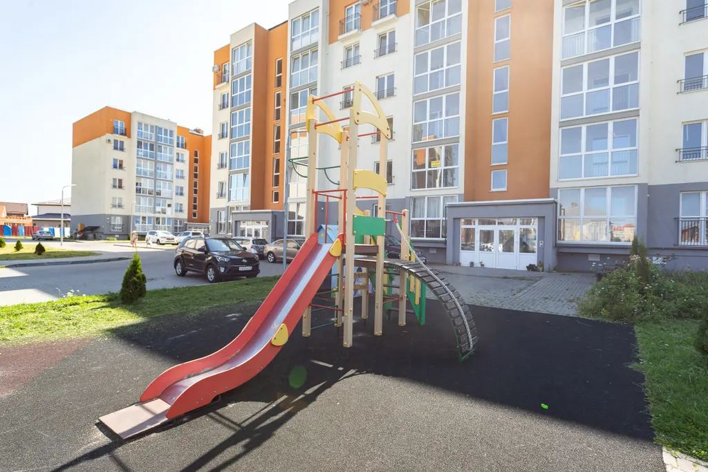 Just rent this apartment)