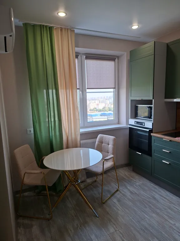 Уютная студия на Заполярной