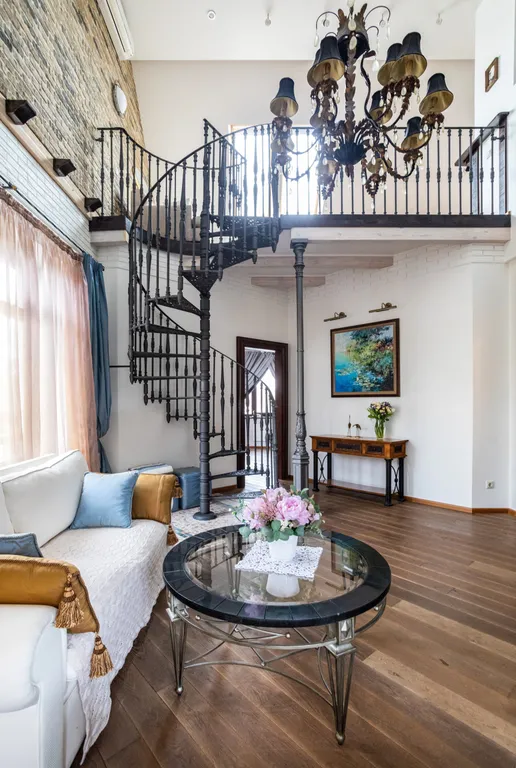 Трехкомнатная VIP квартира "Балтика" 
в центре|6 гостей , мансарда