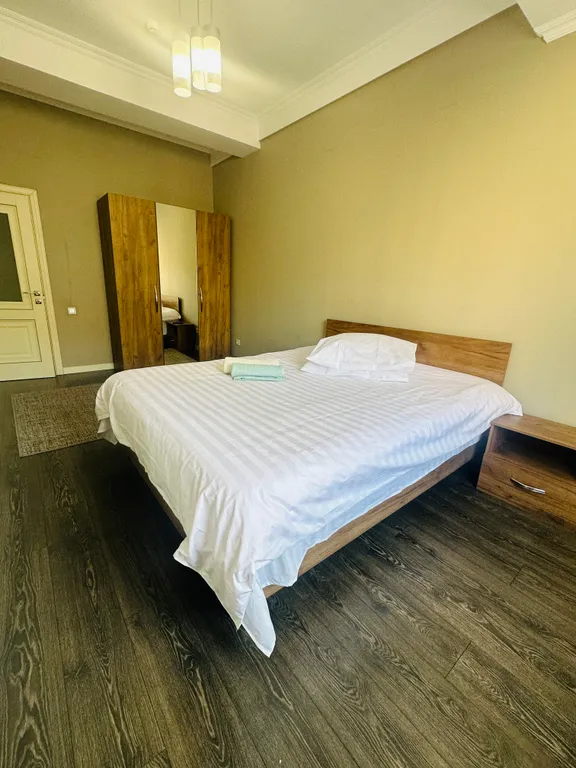 2-комнатная квартира в центре города Бишкек