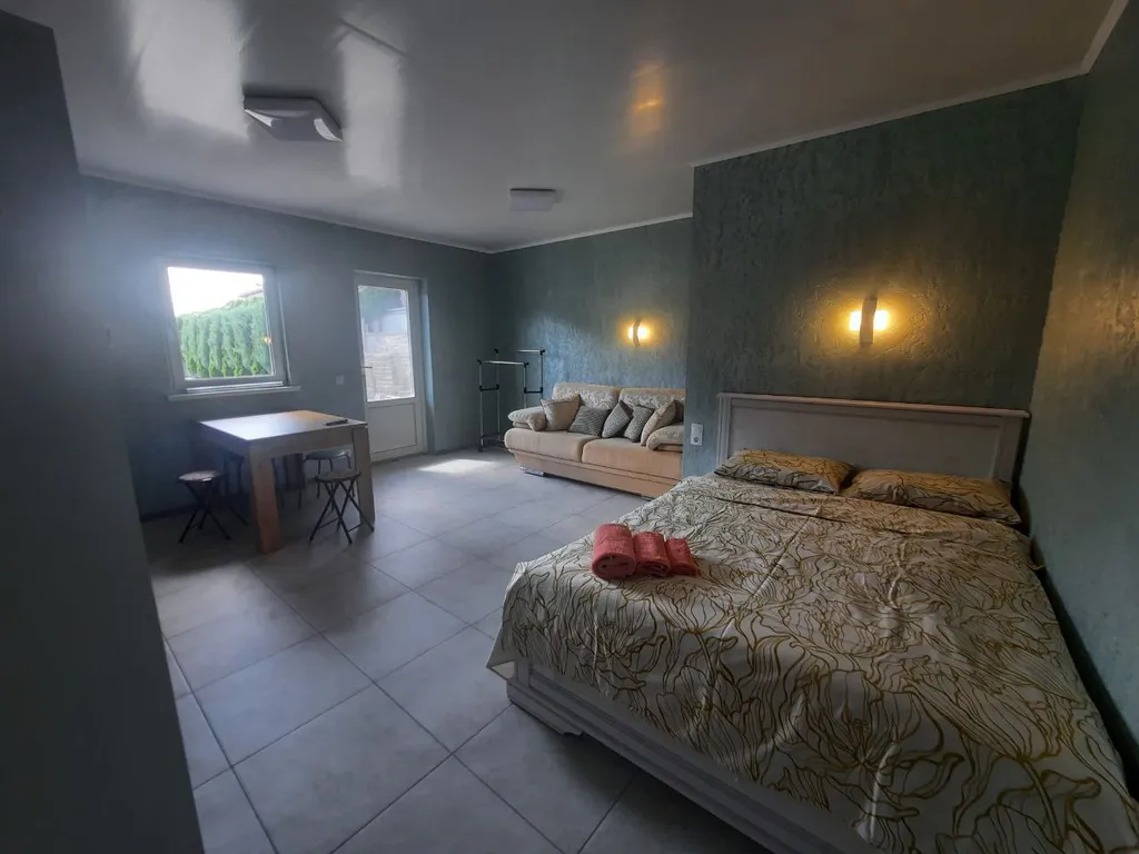 Квартира Уютная студия в частном секторе — аренда посуточно в Брест