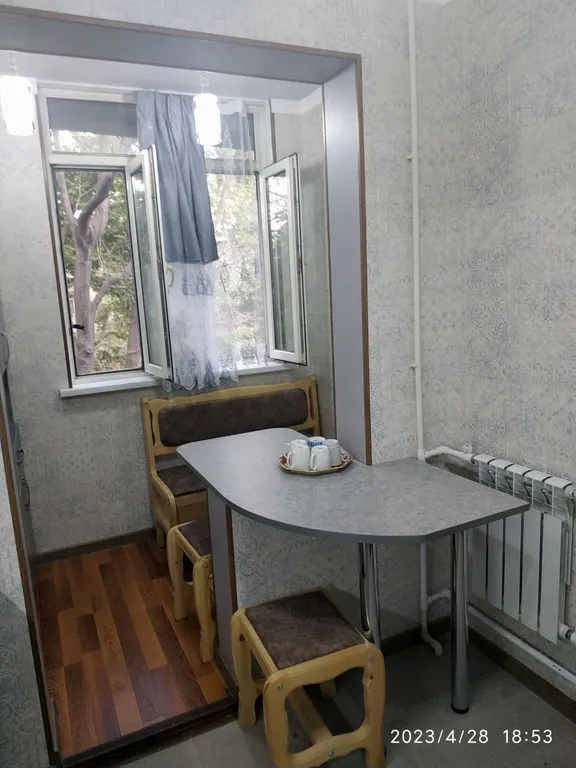 Уютная двухкомнатная квартира в центре спального района