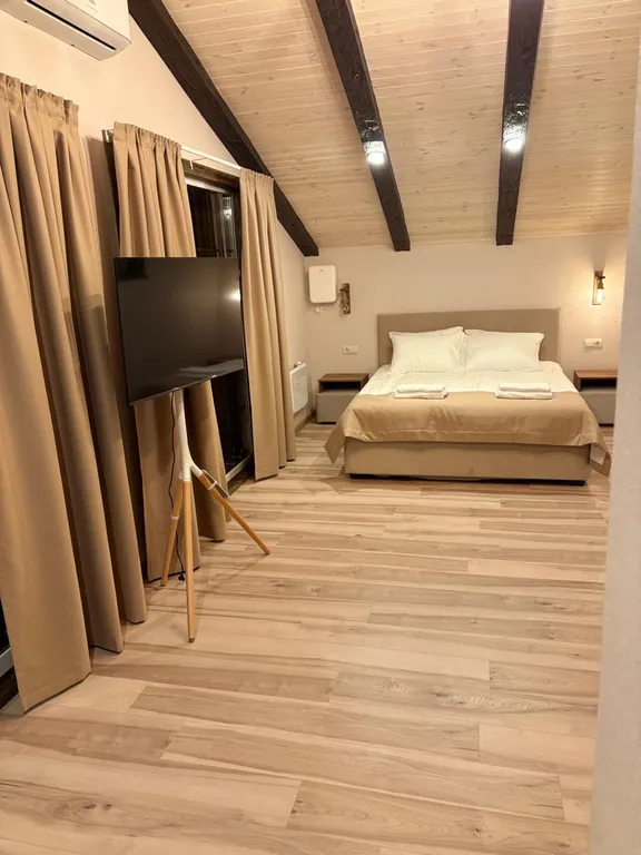 4-комнатный Дом