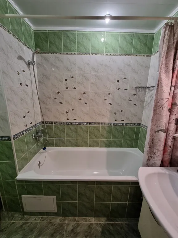 Уютная квартира на Победы с расширенной кухонной зоной (Уютный Дом)