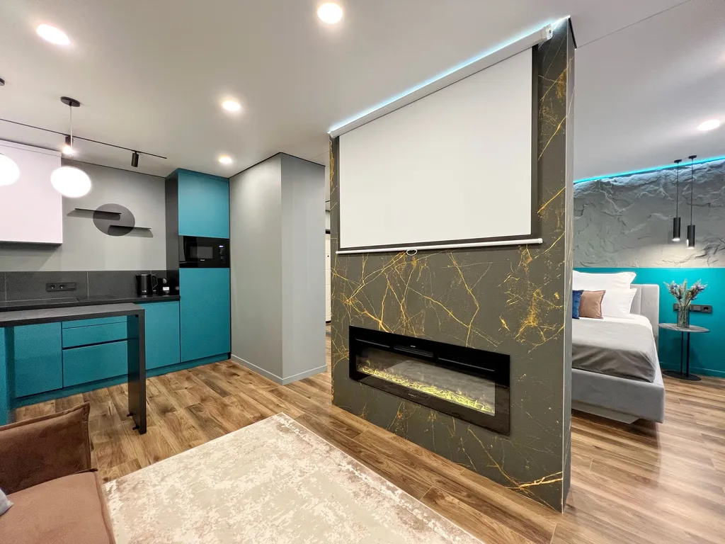 Роскошная квартира с королевской ванной возле ТЦ Круиз